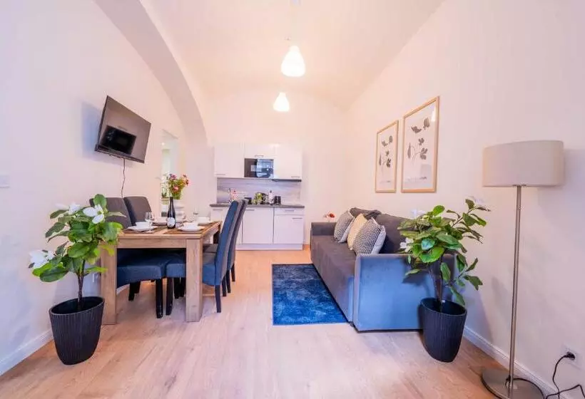 Prague Retreat Boutique Hostel