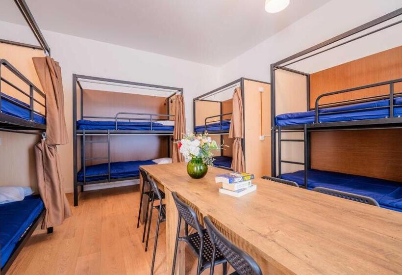 Prague Retreat Boutique Hostel