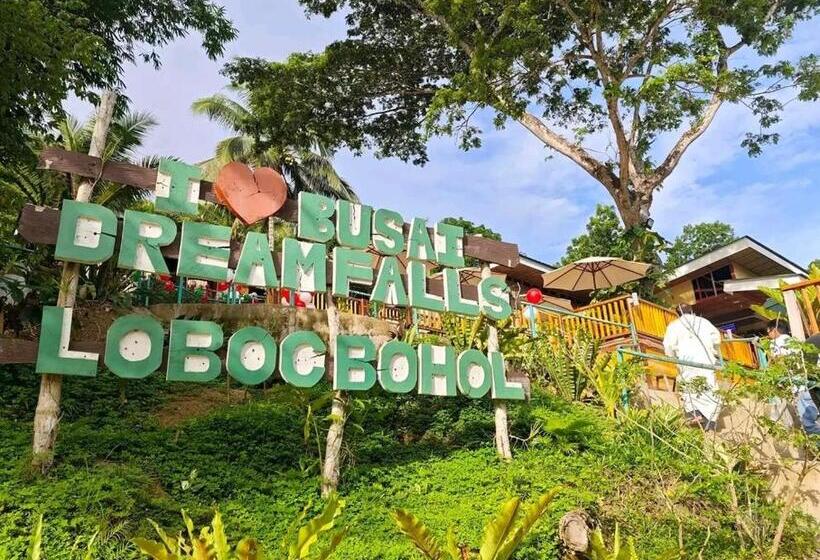 Busai Dream Falls Resort