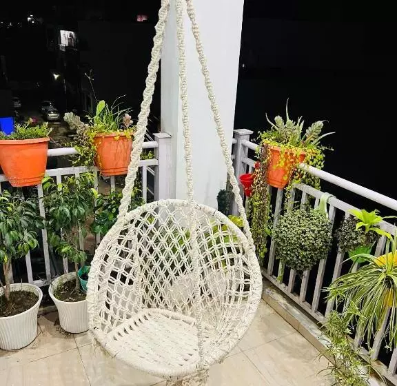 Aamiaismajoitus (B&B) Dhyani Residence