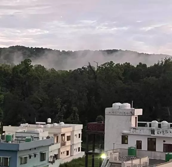 Aamiaismajoitus (B&B) Dhyani Residence