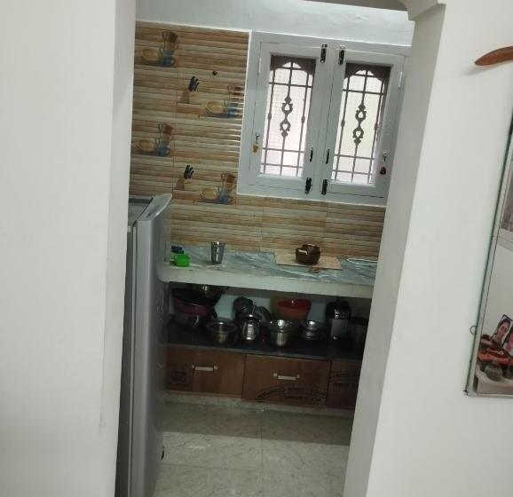 Bed and Breakfast Hanuman House