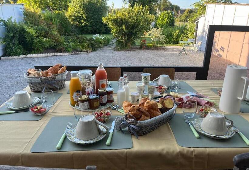 تختخواب و صبحانه L Hirondelle 1