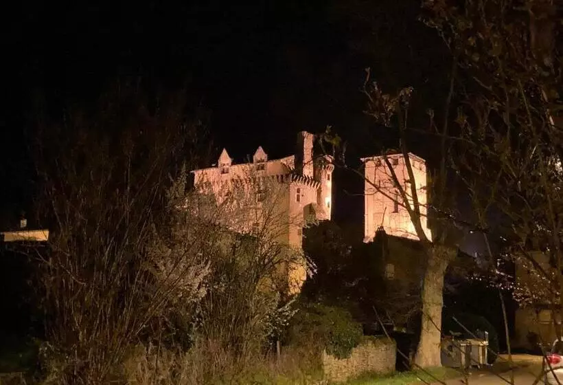 Aamiaismajoitus (B&B) Quiet Double Ensuite Room, Own Entrance