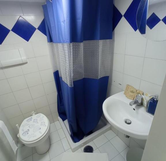 Aamiaismajoitus (B&B) Victor S Room