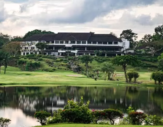 Blue Canyon Golf Course Condos
