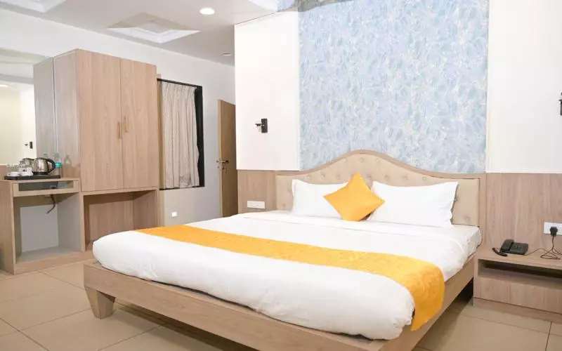 Hotelli Bhama Lake Resort