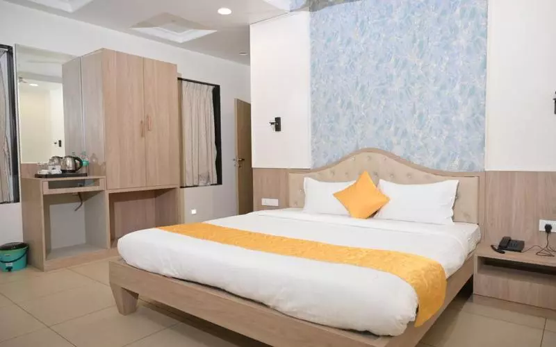 Hotelli Bhama Lake Resort