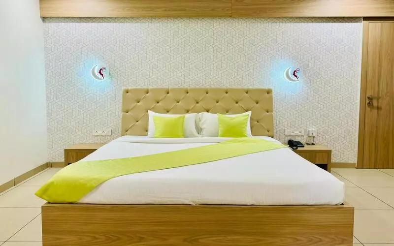 Hotelli Bhama Lake Resort