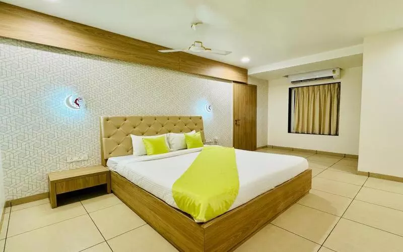 Hotelli Bhama Lake Resort