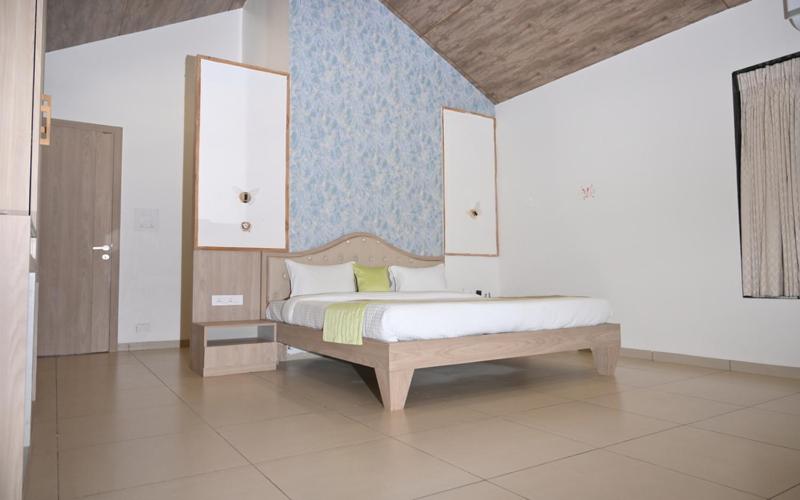 Szálloda Bhama Lake Resort