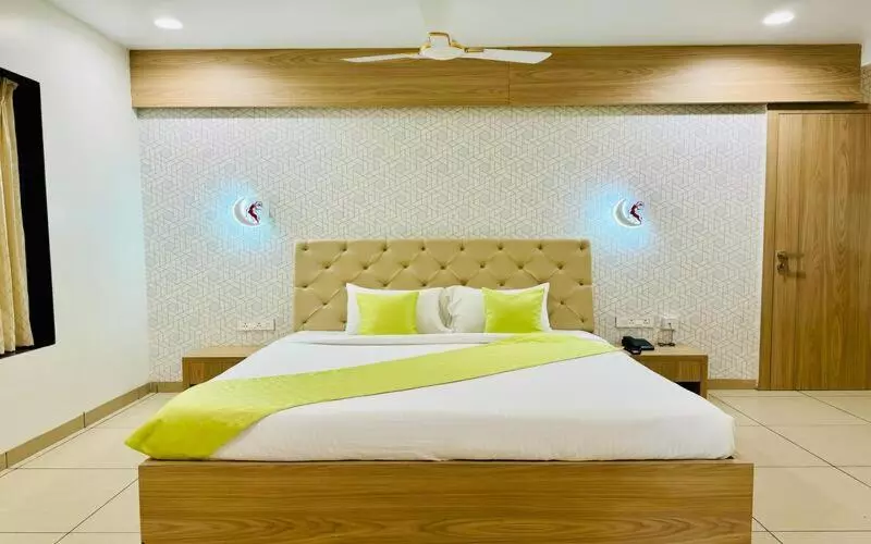 Hotelli Bhama Lake Resort