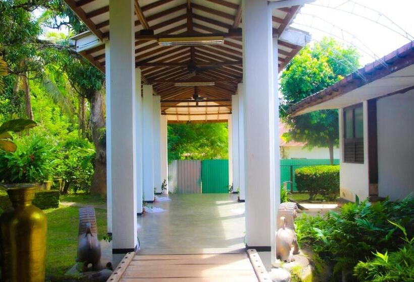 Hotel Himawwa Residence