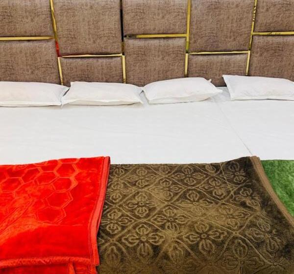 Hotell Namo Paradise Ujjain