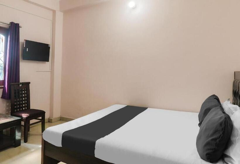 هتل Oyo Dwarka In