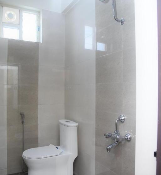 Hotel Pvk Residency ! Best In Value ! Tirupati, Near Padmavathi Temple, All Main Temples & Attractions! Wi