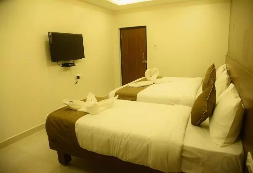 ホテル Pvk Residency ! Best In Value ! Tirupati, Near Padmavathi Temple, All Main Temples & Attractions! Wi