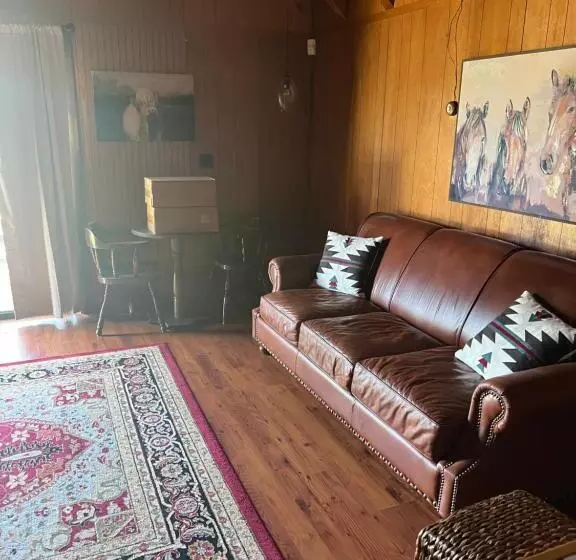 ホテル The Lodge At Lpl
