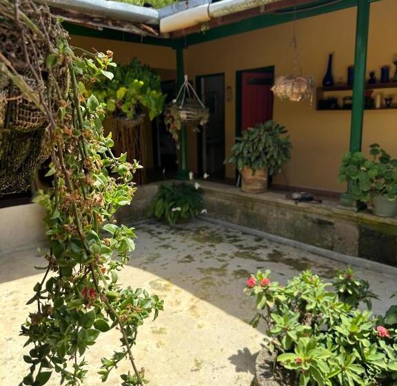 בית מלון כפרי Villa Alicia Finca