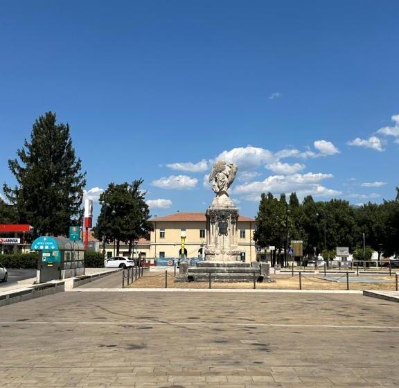 پانسیون Clarissa Guest House Via Di Mezzo 194