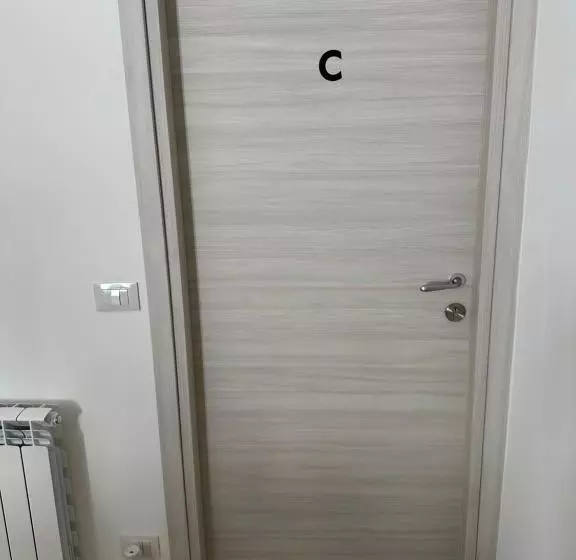پانسیون Clarissa Guest House Via Di Mezzo 194