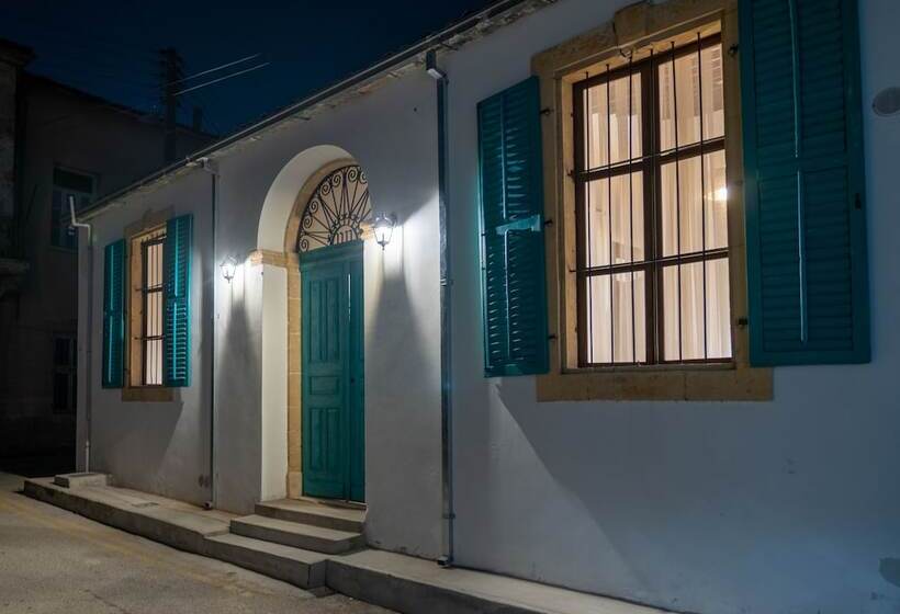 פנסיון Flor Guest House