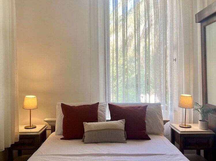 פנסיון Flor Guest House