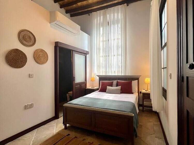 פנסיון Flor Guest House