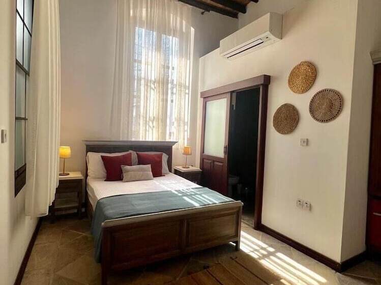 פנסיון Flor Guest House