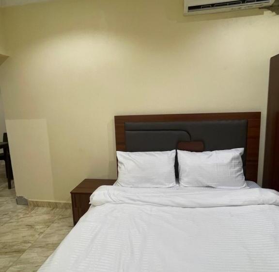 پانسیون Pilgrim Place