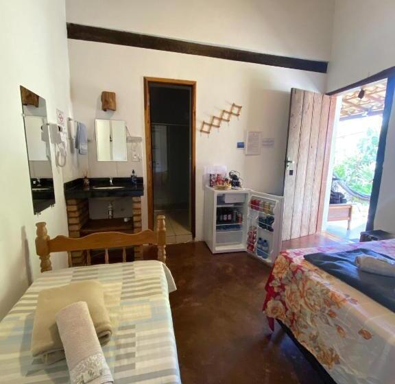 Pension Pousada Caminho Do Vale Guiné