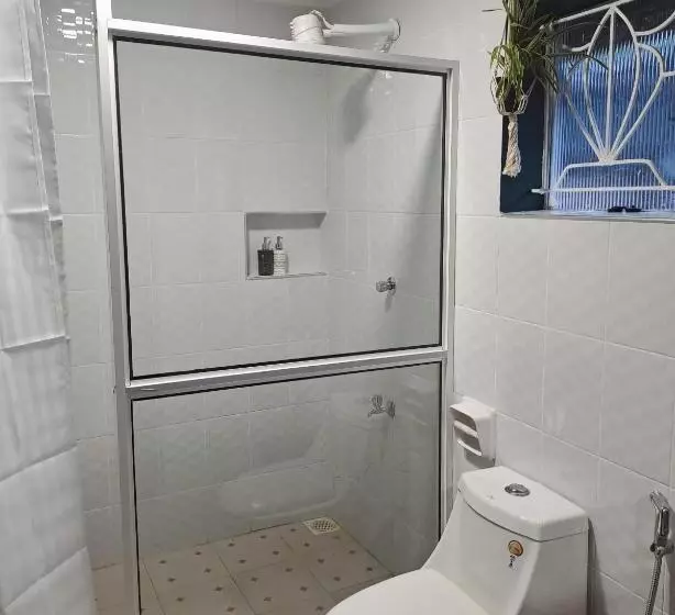 پانسیون The Yala Home