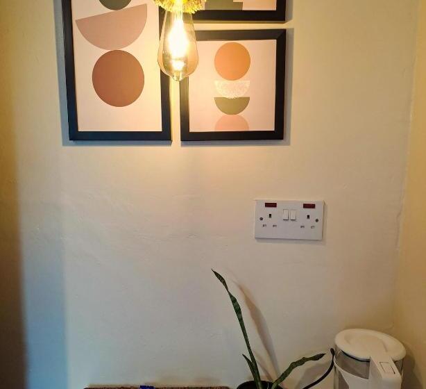 پانسیون The Yala Home