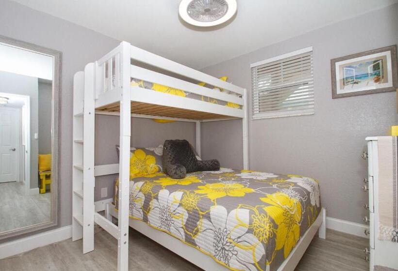 리조트 Clearwater Beach Suites #107