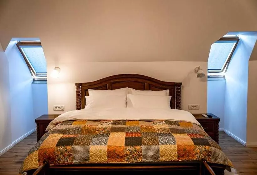 ベッドアンドブレックファースト Boutique Marlen