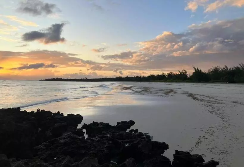 هتل Le Mahana