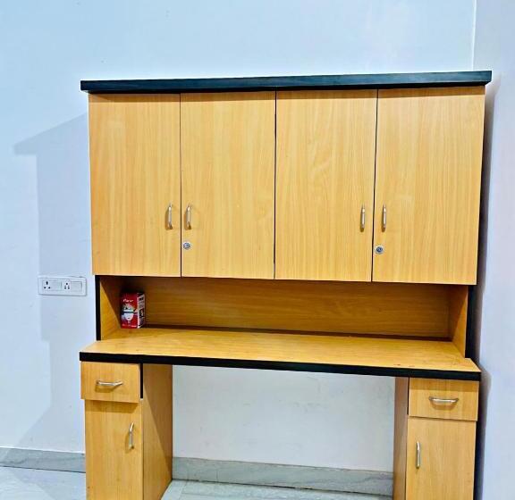 Отель New Residency Hotal