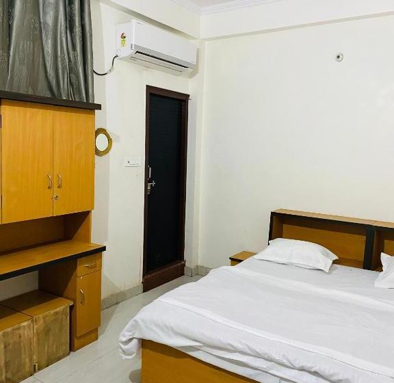 Отель New Residency Hotal