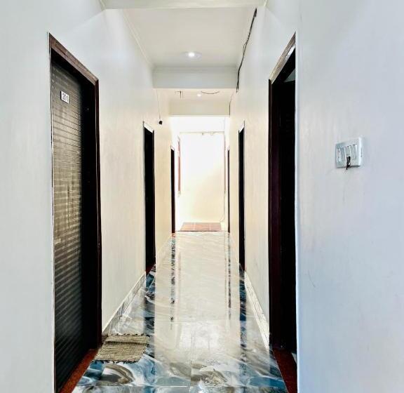 Отель New Residency Hotal