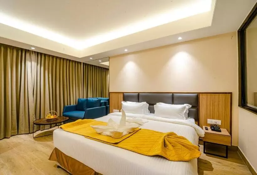 Hotelli Palacio Regency