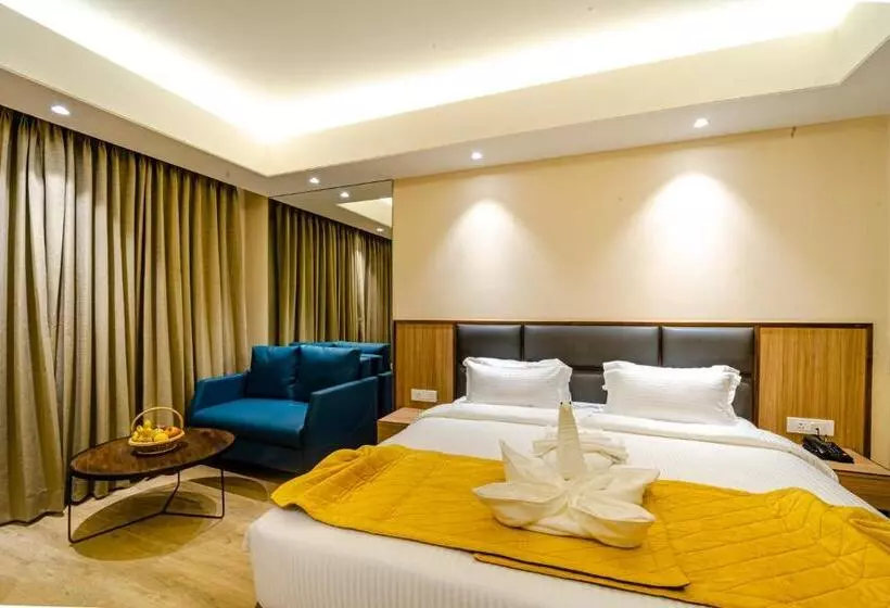 Hotelli Palacio Regency