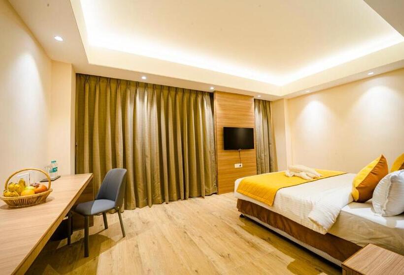 Hotel Palacio Regency