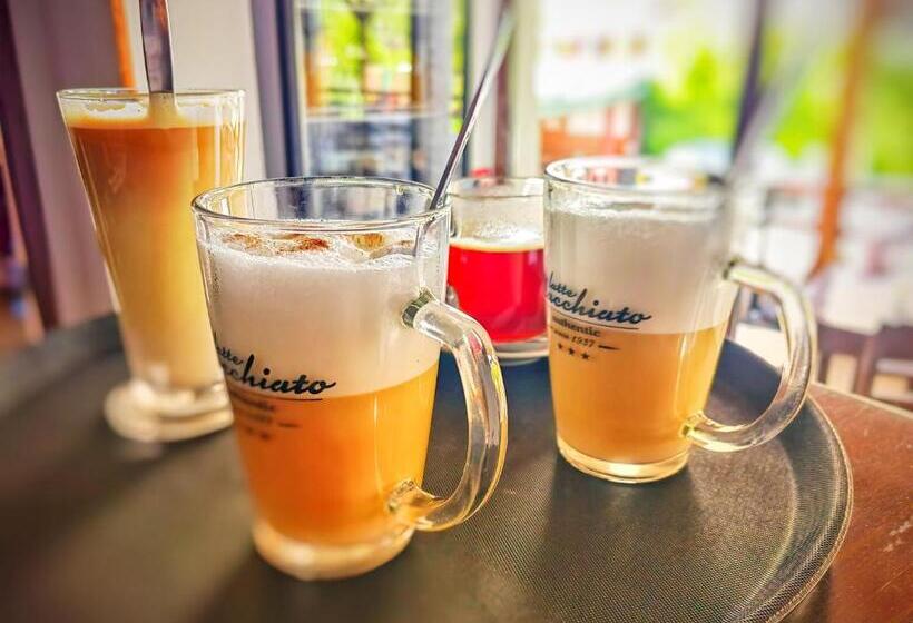 בית מלון כפרי Pensiunea Pastravaria Vistisoara