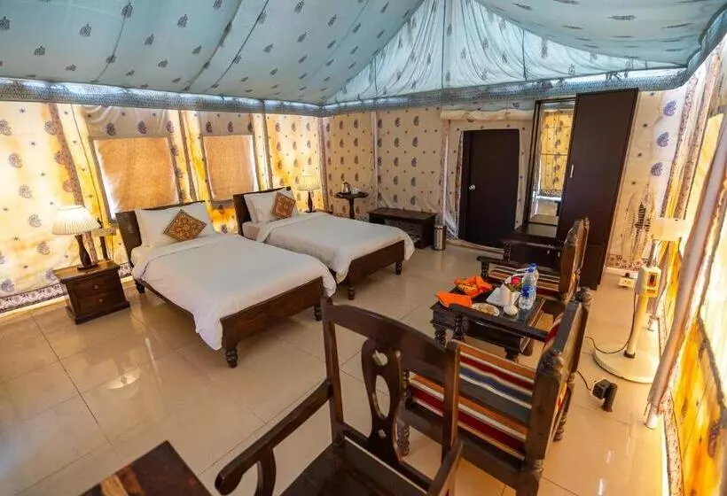 ホテル Thar Oasis Resort And Camp