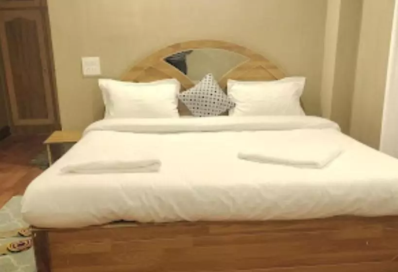 ホテル The Seven Gemstones Sangla