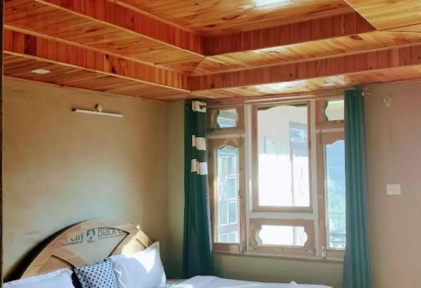 ホテル The Seven Gemstones Sangla