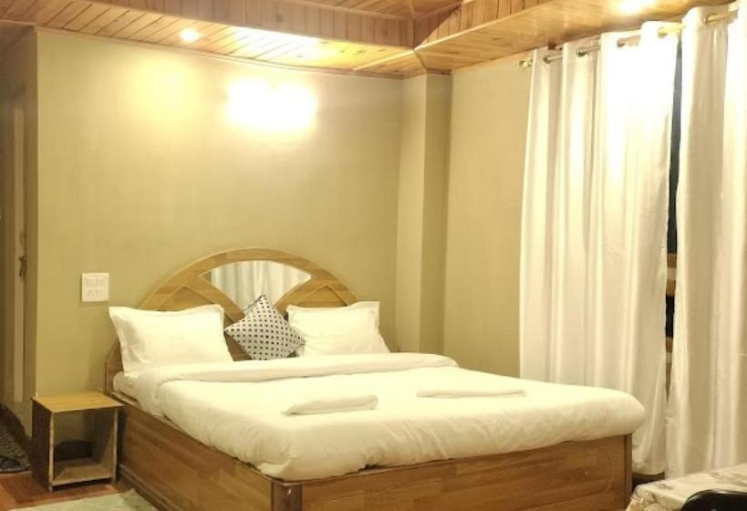 בית מלון כפרי The Seven Gemstones Sangla