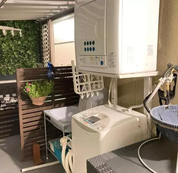 پانسیون 香川のゲストハウスfdroom