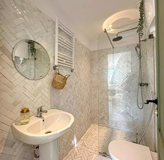 ペンション Villa Le Belvedere