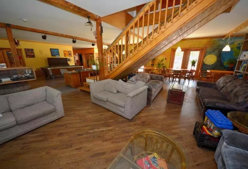 Auberge Jeunesse De Tadoussac